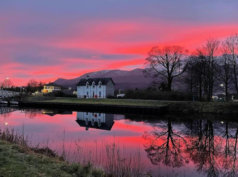 Skye'S Place Caol Exterior foto